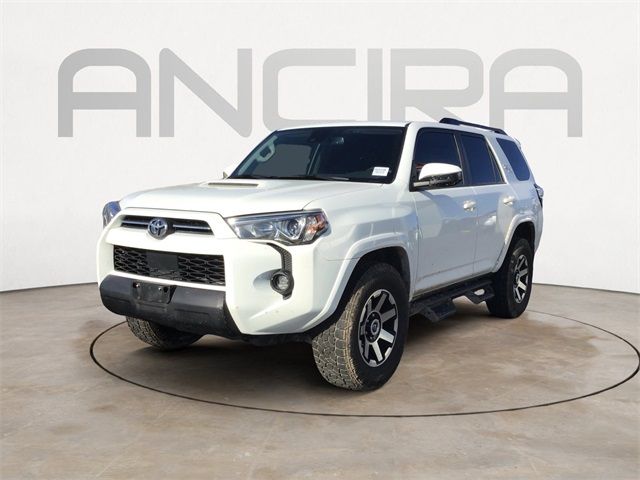 2022 Toyota 4Runner TRD Off Road