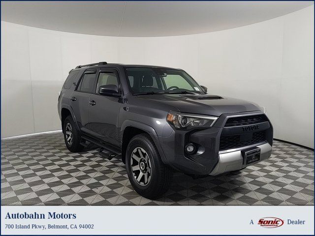 2022 Toyota 4Runner TRD Off Road