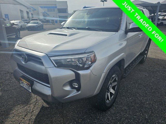 2022 Toyota 4Runner TRD Off Road