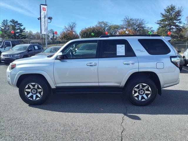 2022 Toyota 4Runner TRD Off Road