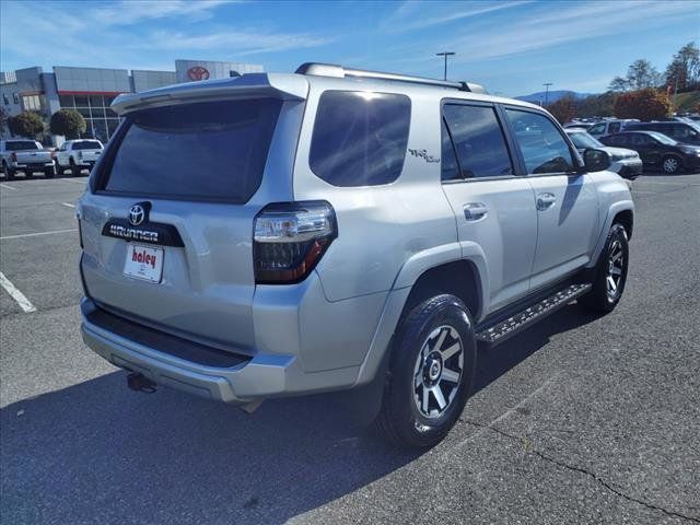 2022 Toyota 4Runner TRD Off Road