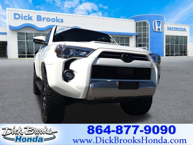 2022 Toyota 4Runner TRD Off Road
