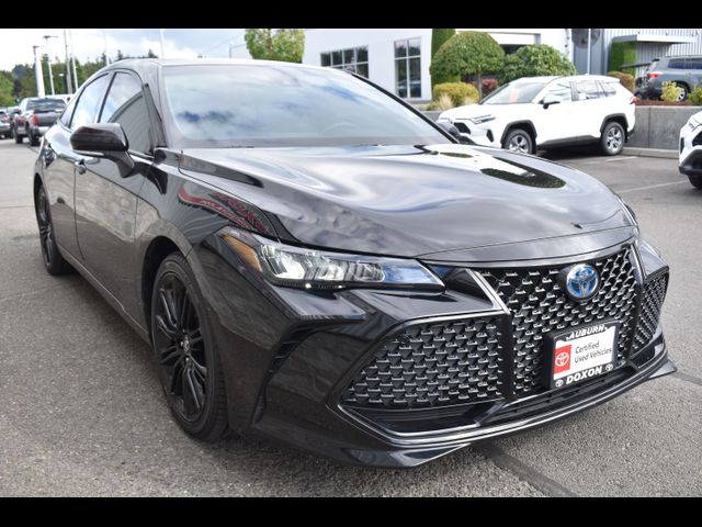 2022 Toyota Avalon Hybrid XSE Nightshade