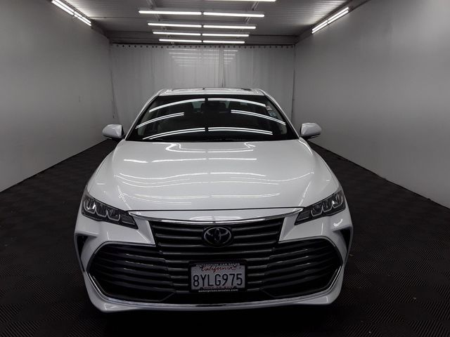 2022 Toyota Avalon XLE