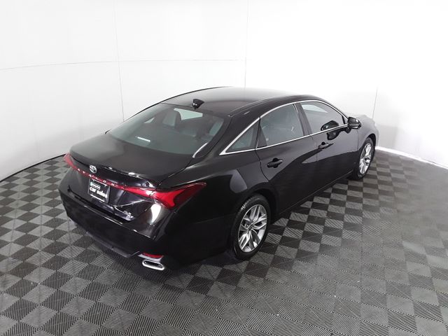2022 Toyota Avalon XLE