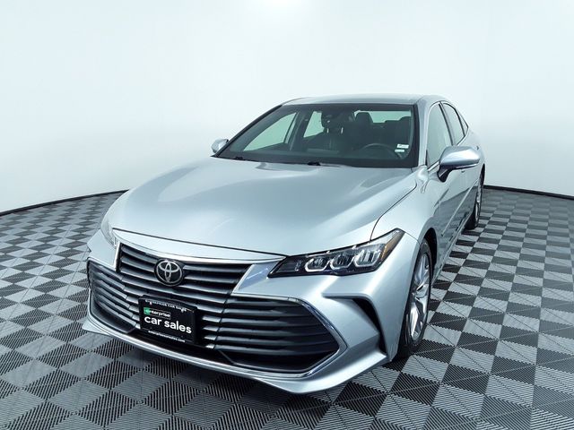 2022 Toyota Avalon XLE