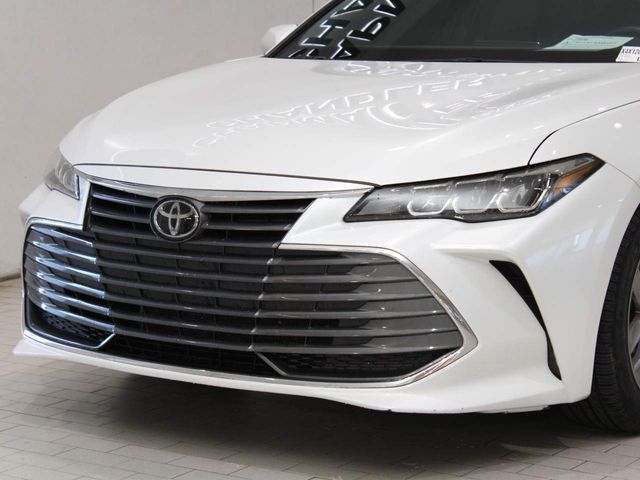 2022 Toyota Avalon XLE