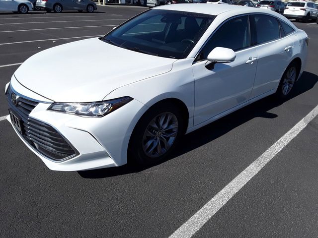 2022 Toyota Avalon XLE