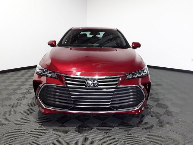 2022 Toyota Avalon XLE