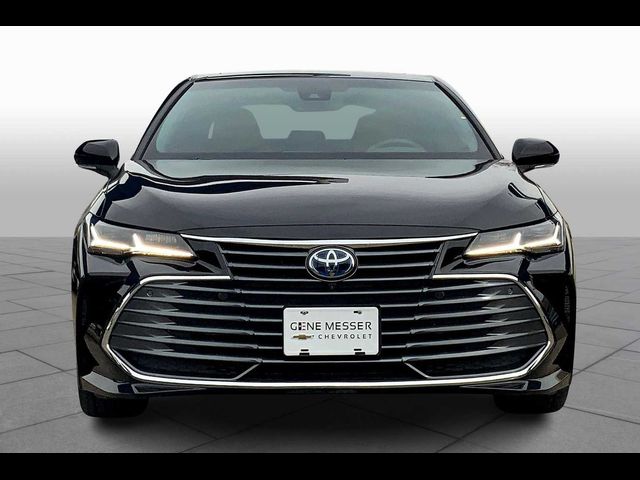 2022 Toyota Avalon Hybrid Limited