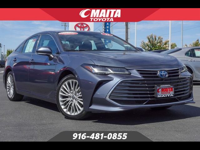 2022 Toyota Avalon Hybrid Limited