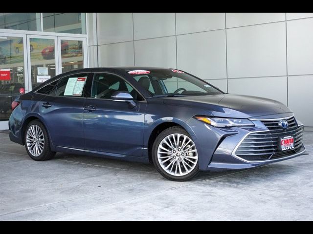 2022 Toyota Avalon Hybrid Limited