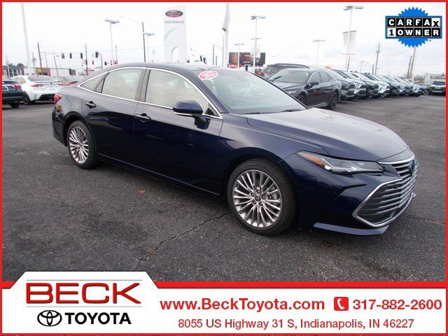 2022 Toyota Avalon Hybrid Limited