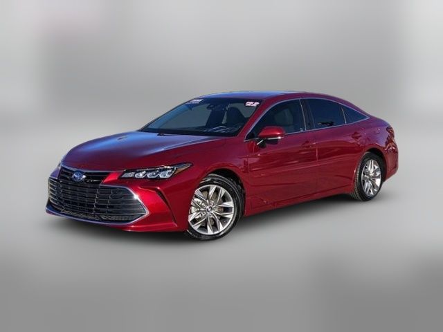 2022 Toyota Avalon Hybrid XLE