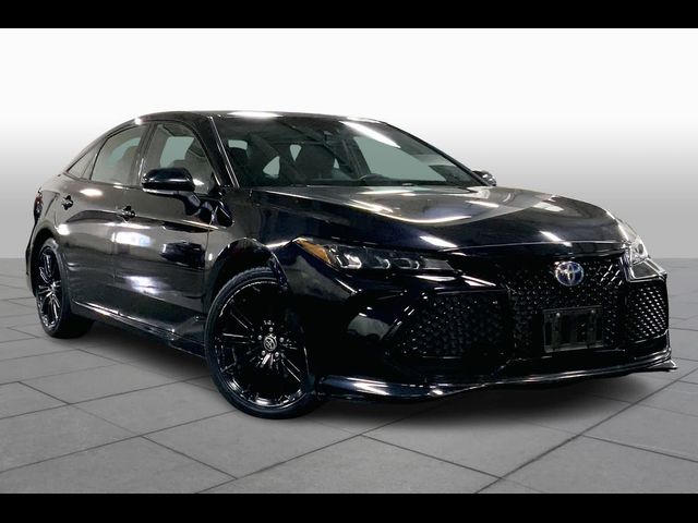 2022 Toyota Avalon Hybrid XSE Nightshade