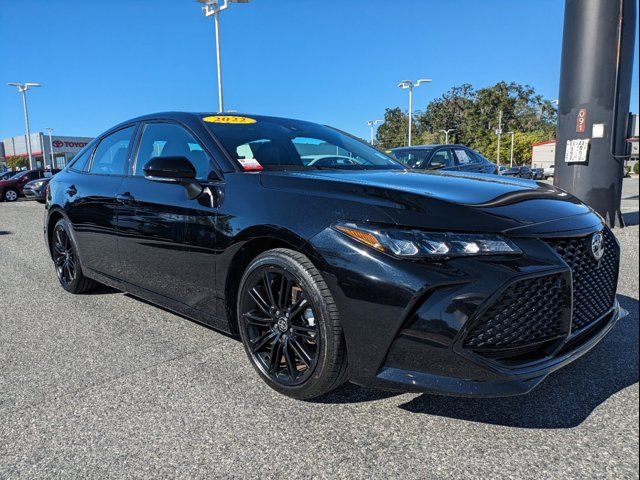 2022 Toyota Avalon Hybrid XSE Nightshade