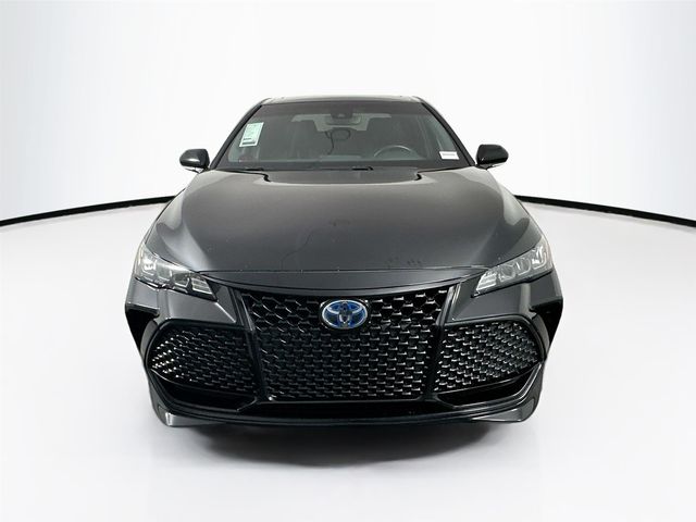 2022 Toyota Avalon Hybrid XSE Nightshade