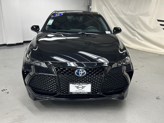 2022 Toyota Avalon Hybrid XSE Nightshade