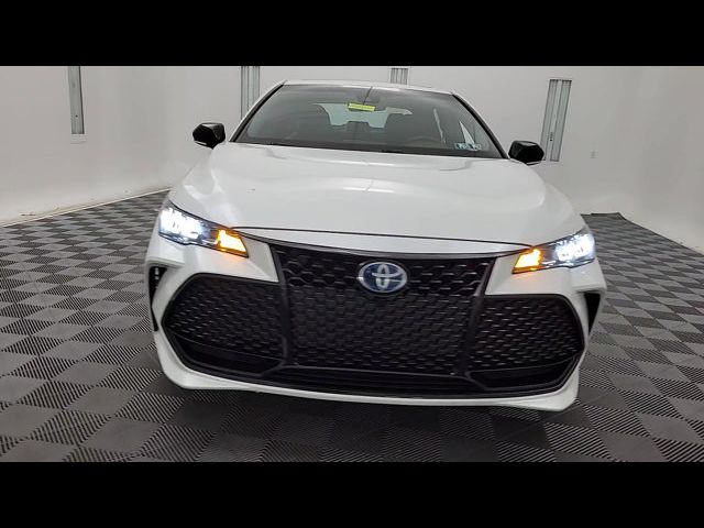 2022 Toyota Avalon Hybrid XSE Nightshade