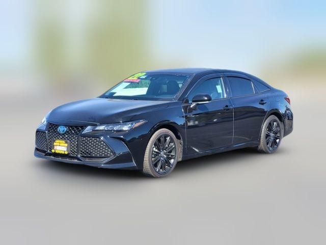 2022 Toyota Avalon Hybrid XSE Nightshade