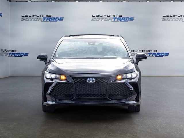 2022 Toyota Avalon Hybrid XSE Nightshade