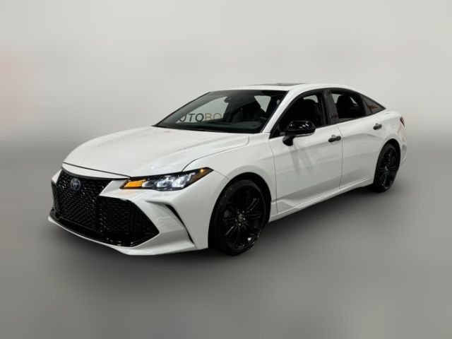 2022 Toyota Avalon Hybrid XSE Nightshade