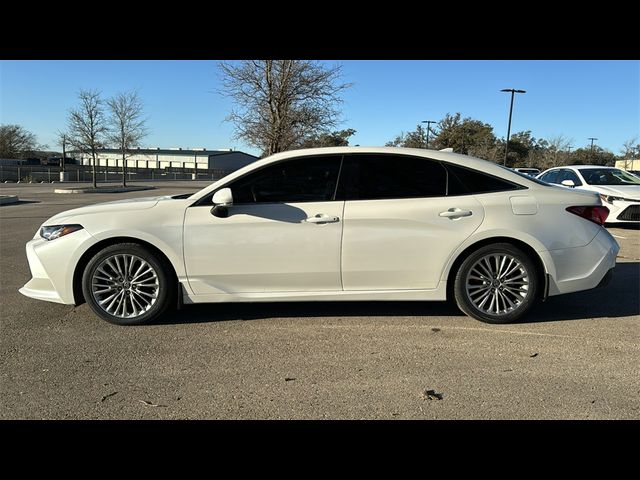 2022 Toyota Avalon Limited