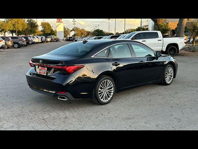 2022 Toyota Avalon Limited