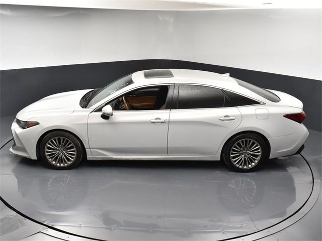 2022 Toyota Avalon Limited