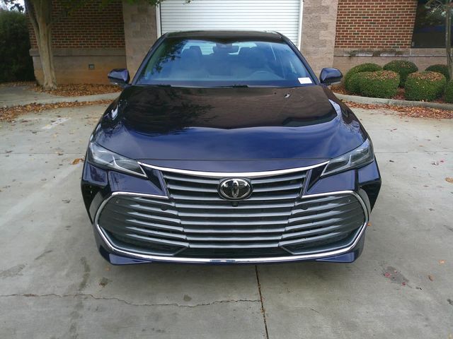 2022 Toyota Avalon Limited