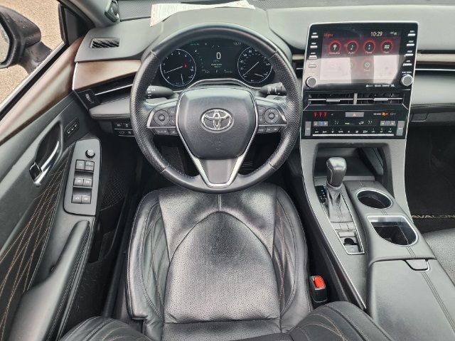 2022 Toyota Avalon Limited