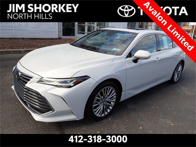 2022 Toyota Avalon Limited