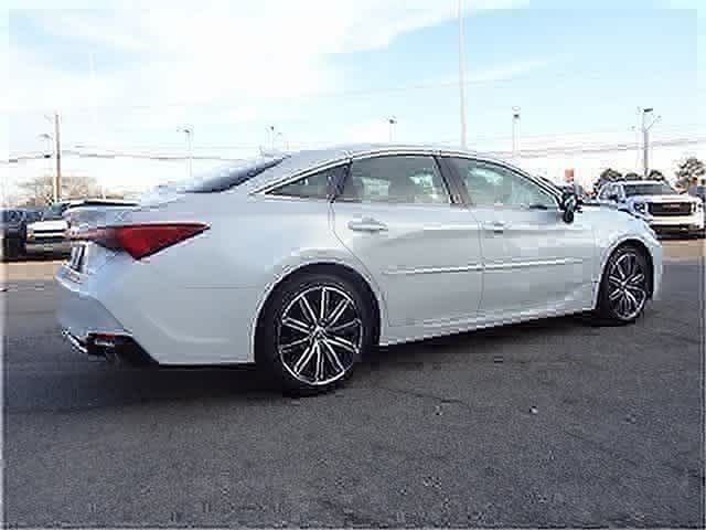 2022 Toyota Avalon Touring
