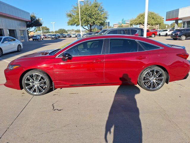 2022 Toyota Avalon Touring