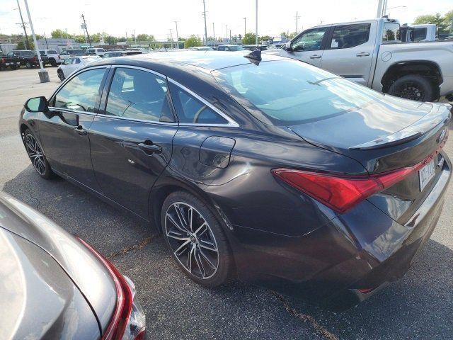 2022 Toyota Avalon Touring