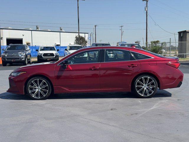 2022 Toyota Avalon Touring