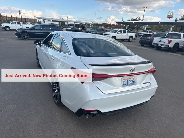 2022 Toyota Avalon Touring