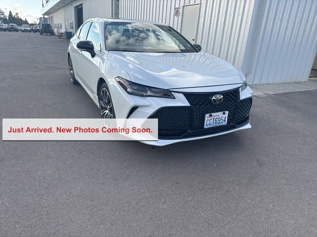 2022 Toyota Avalon Touring