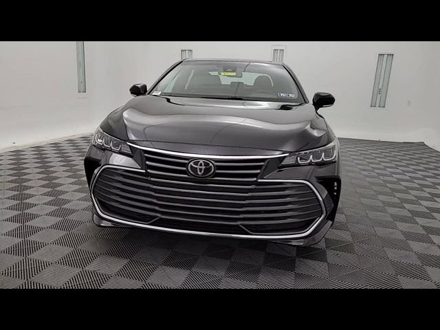 2022 Toyota Avalon XLE