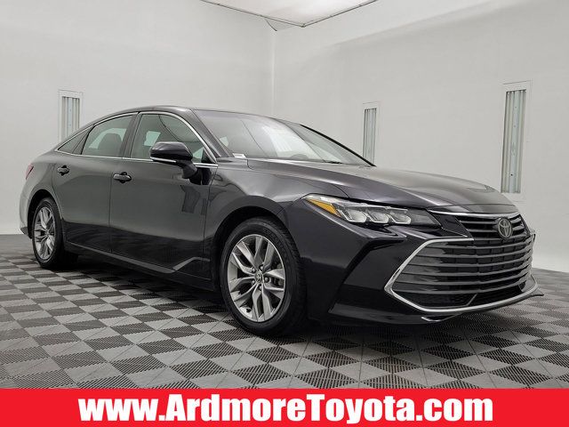 2022 Toyota Avalon XLE