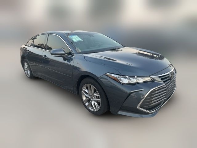 2022 Toyota Avalon XLE