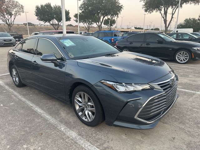 2022 Toyota Avalon XLE