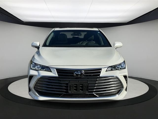 2022 Toyota Avalon XLE