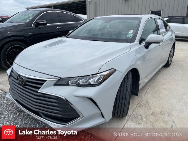 2022 Toyota Avalon XLE