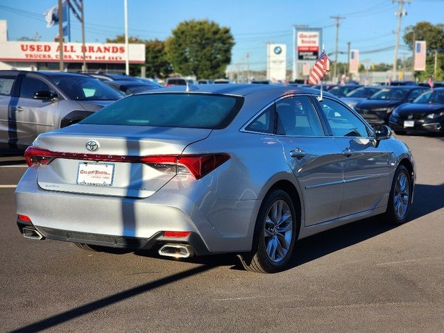 2022 Toyota Avalon XLE