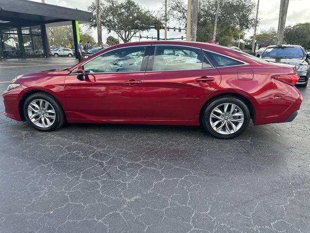 2022 Toyota Avalon XLE