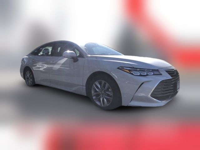 2022 Toyota Avalon XLE