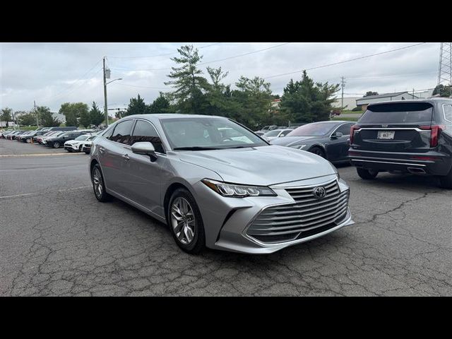 2022 Toyota Avalon XLE
