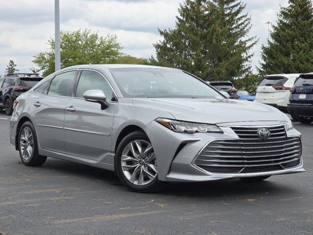 2022 Toyota Avalon XLE