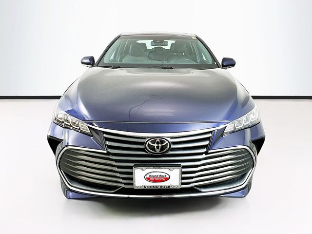 2022 Toyota Avalon XLE